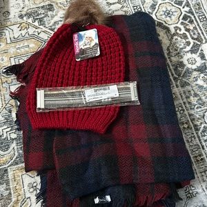 Accessories bundle - toque, scarf, and magnetic bracelet
